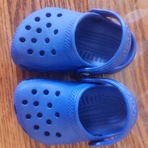 CROCS Kids Classic Blue Clogs